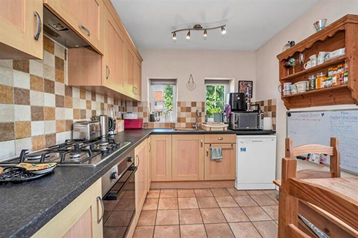2 Bedroom Cottage For Sale In Harmer Place, Wattisfield, Diss, IP22