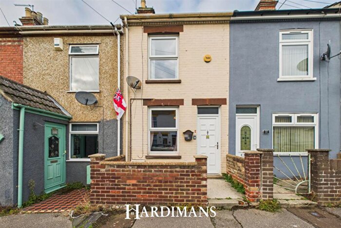 3 Bedroom Terraced House For Sale In Kent Road, Lowestoft, NR32