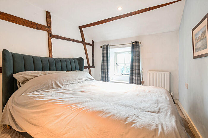 2 Bedroom Cottage For Sale In Victoria Place, Halton, Lancaster, LA2