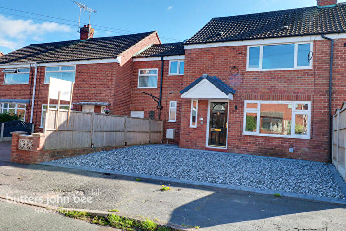 3 Bedroom Town House For Sale In Blagg Avenue, Nantwich, CW5