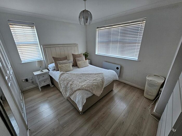 2 Bedroom Apartment To Rent In Earls Meade, Luton, LU2