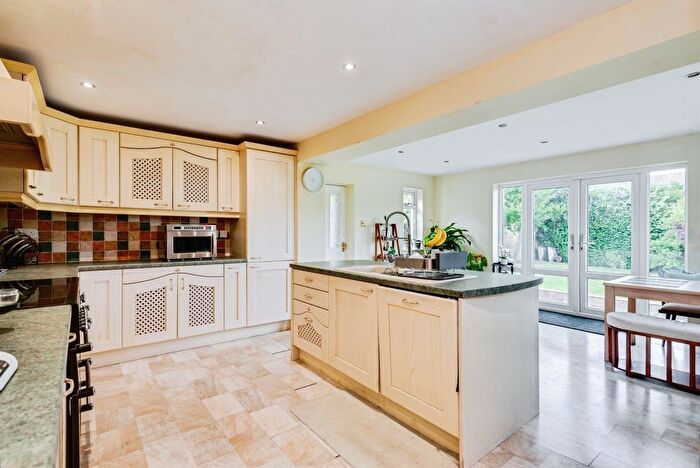 4 Bedroom Detached House For Sale In Chestnut Springs, Lydiard Millicent, Swindon, SN5