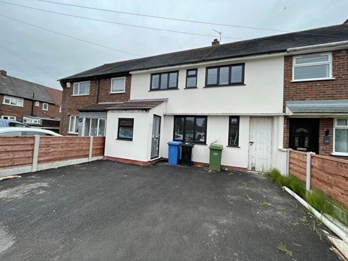 3 Bedroom Terraced House For Sale In Hardwick Road, Manchester, M31
