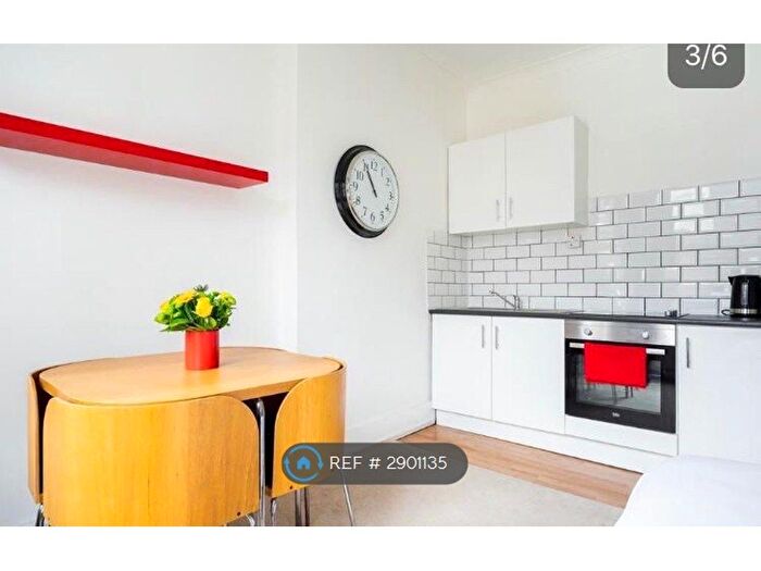 Studio To Rent In Glenmore Road, London, NW3