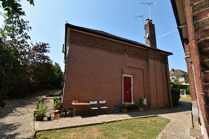 2 Bedroom Flat For Sale In York Road, HA6