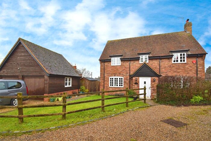 5 Bedroom Detached House For Sale In Smithfield End, Swanbourne, MK17