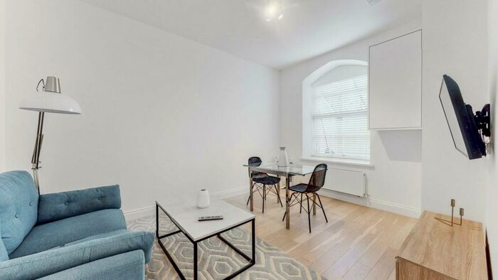 1 Bedroom Apartment To Rent In Anglers Lane, NW5
