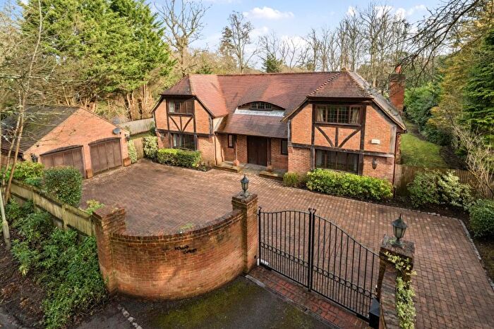4 Bedroom Detached House To Rent In Westwood Road, Windlesham, GU20
