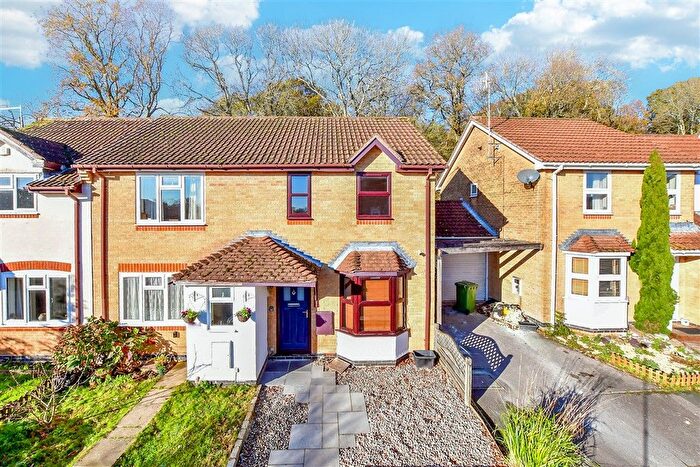 2 Bedroom Semi-Detached House For Sale In Sheppard Close, Lovedean, Waterlooville, Hampshire, PO8