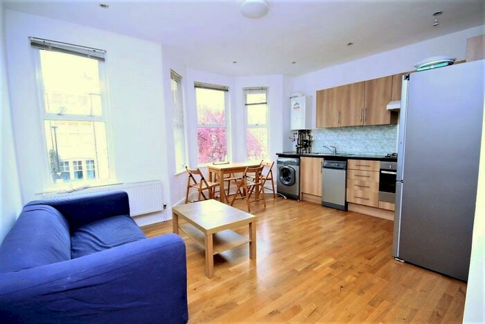 2 Bedroom Flat To Rent In Kimberley Gardens, Manor House, N4