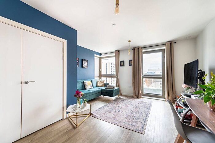 1 Bedroom Flat To Rent In Olympic Way, Wembley Park, Wembley, HA9