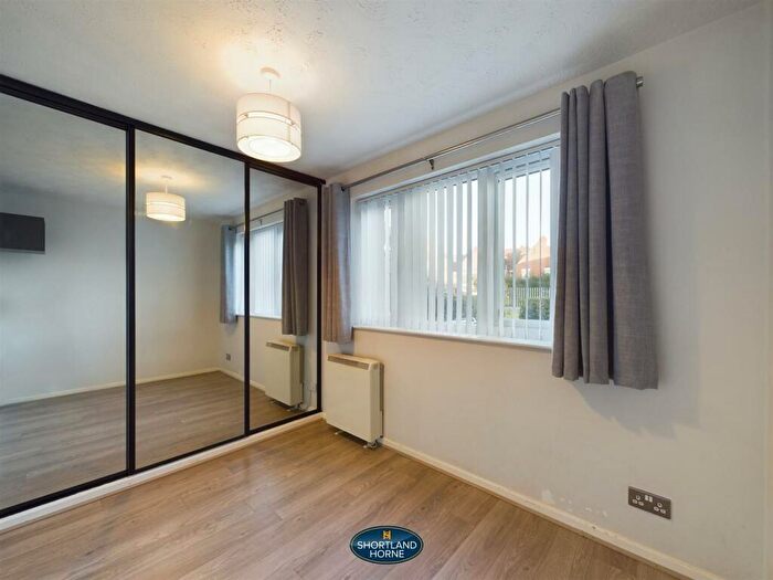 1 Bedroom Maisonette To Rent In Brunel Close, Stoke, Coventry, CV2