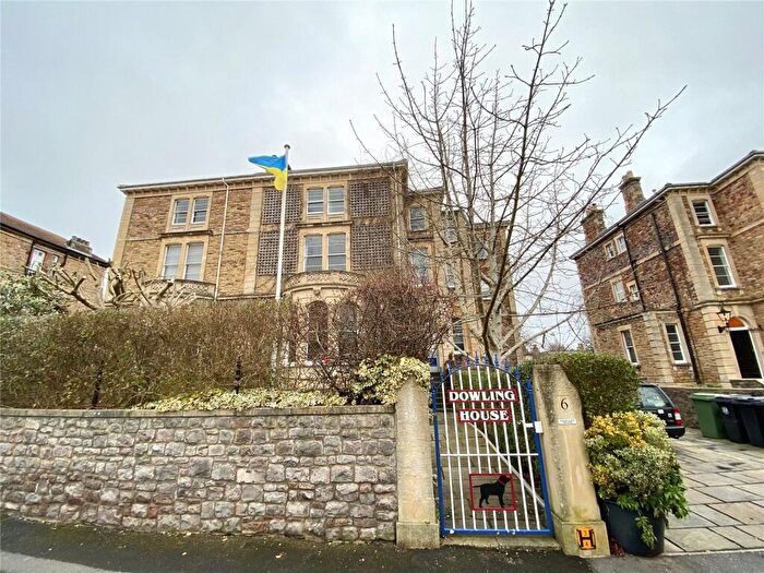 2 Bedroom Apartment To Rent In Miles Road, Bristol, BS8