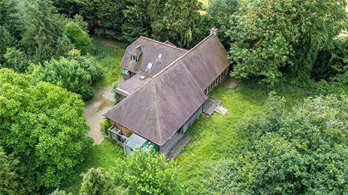 1 Bedroom Detached House For Sale In Ruins Barn Road, Tunstall, Sittingbourne, Kent, ME9