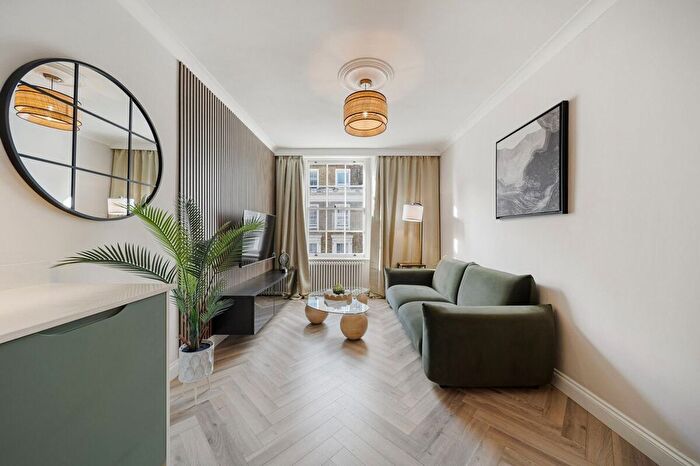 2 Bedroom Flat To Rent In Paddington, W2