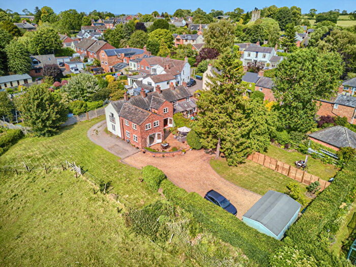 3 Bedroom Semi-Detached House For Sale In South Close, Arnesby, LE8