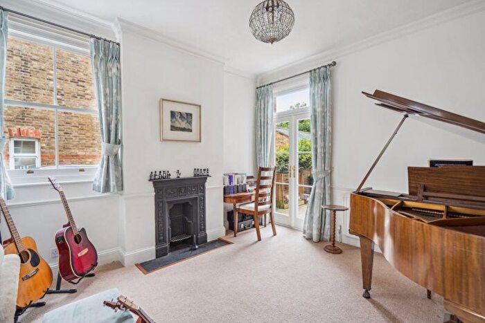 5 Bedroom Semi-Detached House For Sale In Wharf Lane, Bourne End, SL8