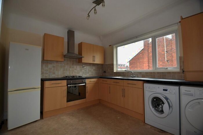 1 Bedroom Flat To Rent In Mill Lane, Chester, CH2
