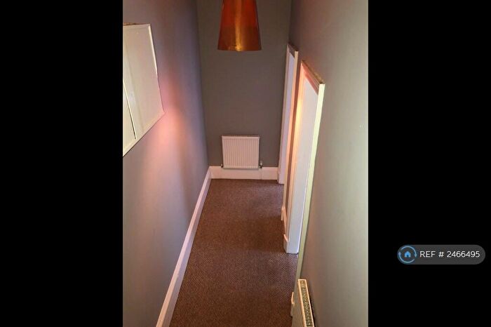 1 Bedroom Flat To Rent In Byres Road, Glasgow, G11