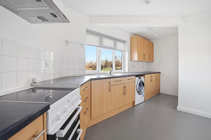 3 Bedroom House To Rent In Green Dale, East Dulwich, London, SE22