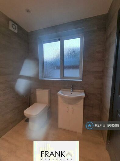 3 Bedroom Terraced House To Rent In Kenneth Ave, Doncaster, DN7