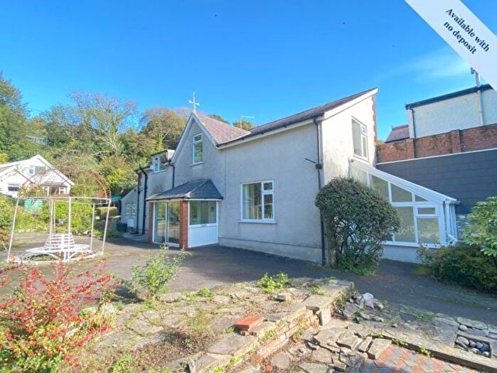 3 Bedroom Link Detached House To Rent In Mumbles, Newton Road, SA3