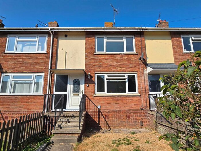 2 Bedroom Terraced House For Sale In Coronation Green, Great Yarmouth, NR31