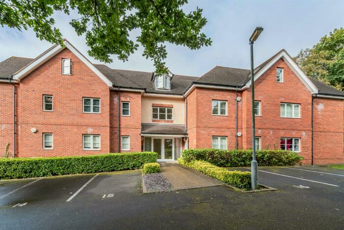 2 Bedroom Apartment To Rent In Cavendish Court, Harborne, B17