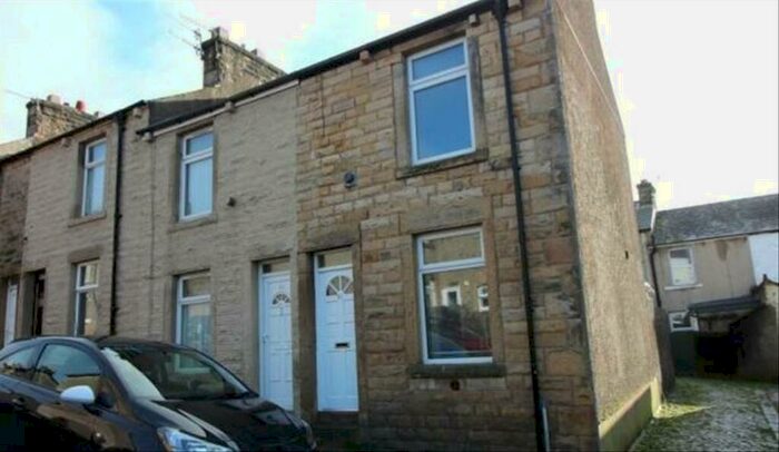 2 Bedroom House To Rent In Eastham Street, Lancaster, LA1