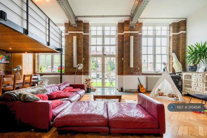 2 Bedroom Flat To Rent In Stannary Street, London, SE11