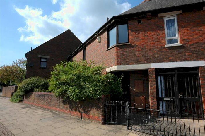 3 Bedroom Property To Rent In Faulkner Street, Oxford, OX1