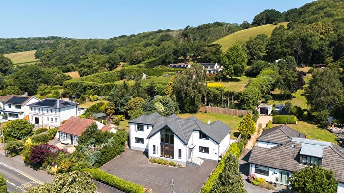 6 Bedroom House For Sale In , Sq Ft Bed Detached Contemporary Family Home On Clevedon Road, Tickenham, C3