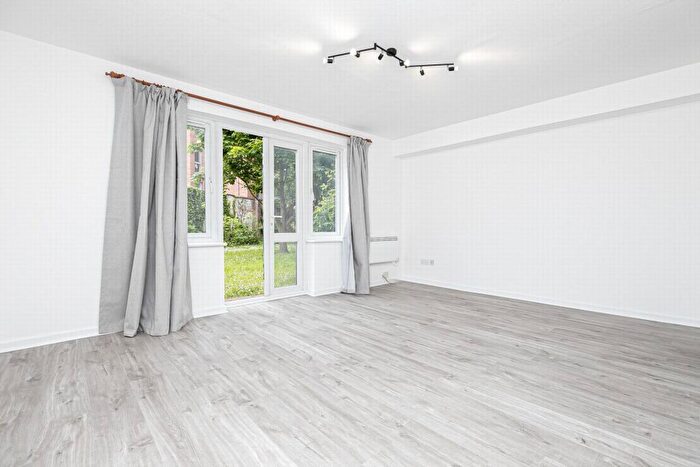 1 Bedroom Flat To Rent In Vinewood Court, Ragland Road, Walthamstow, E17
