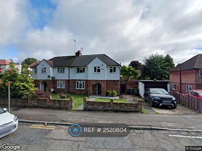 3 Bedroom Semi-Detached House To Rent In Ashurst Road, Tadworth, KT20