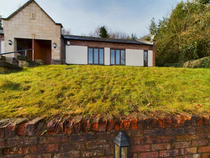 2 Bedroom Bungalow To Rent In High Street, Bewdley, DY12