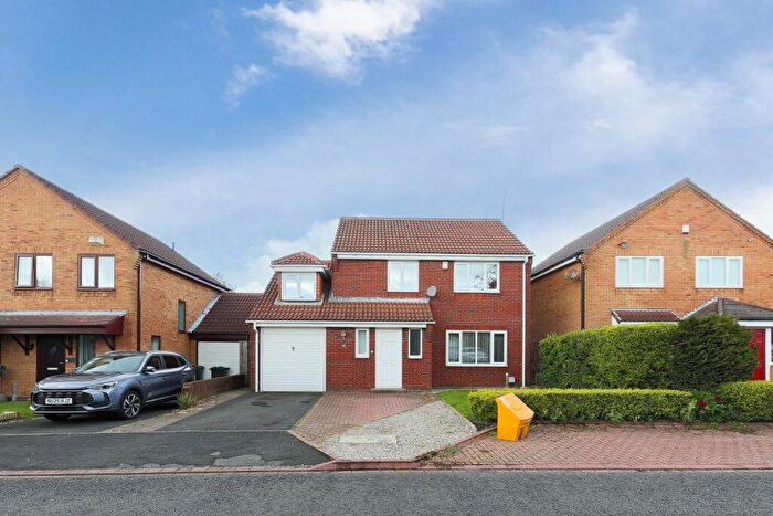 4 Bedroom Detached House For Sale In Mount Close, Killingworth, NE12