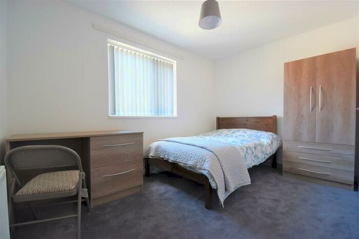 5 Bedroom End Of Terrace House To Rent In Cadnam, Harborne, B17