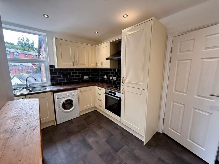 2 Bedroom Flat To Rent In Market Street, Disley, Stockport, SK12