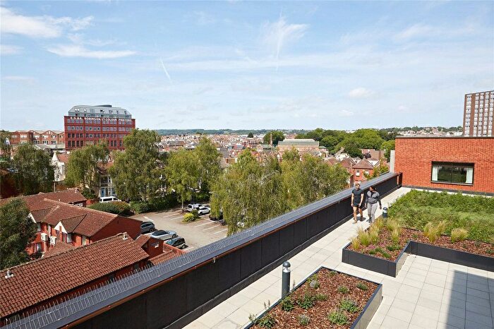 1 Bedroom Flat To Rent In Stafford Yard, Bristol, BS3
