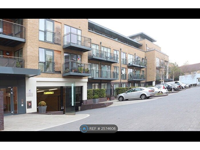 1 Bedroom Flat To Rent In Kingsley Walk, Cambridge, CB5
