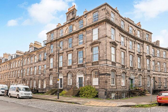 3 Bedroom Flat For Sale In () London Street, New Town, Edinburgh, EH3