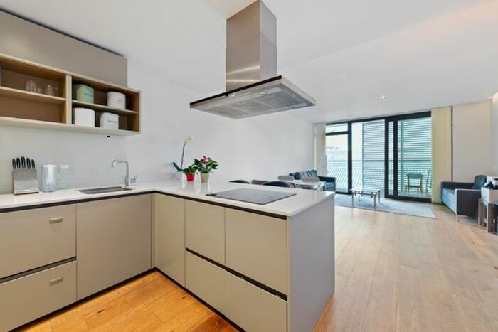 3 Bedroom Flat To Rent In Arthouse, Kings Cross, London, N1C