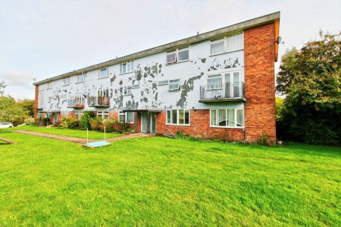 1 Bedroom Flat To Rent In Amberry Court, Harlow, CM20