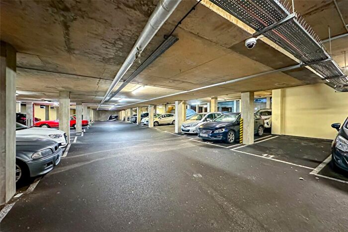 2 Bedroom Apartment To Rent In Benedictine Place, Marlborough Road, St. Albans, Hertfordshire, AL1