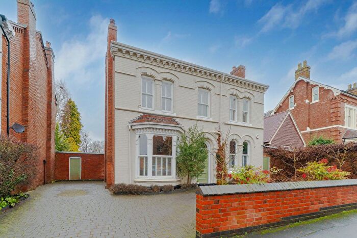 5 Bedroom Detached House For Sale In Wentworth Road, Harborne, B17