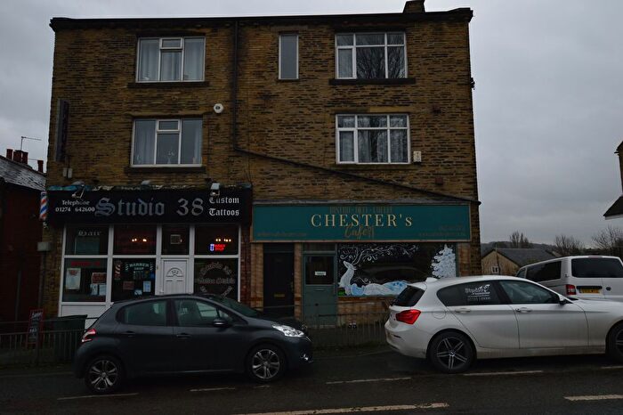 2 Bedroom Flat To Rent In Harrogate Road, Bradford, BD2