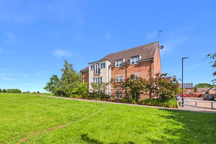 2 Bedroom Flat For Sale In Greenacre Way, Sheffield, South Yorkshire, S12