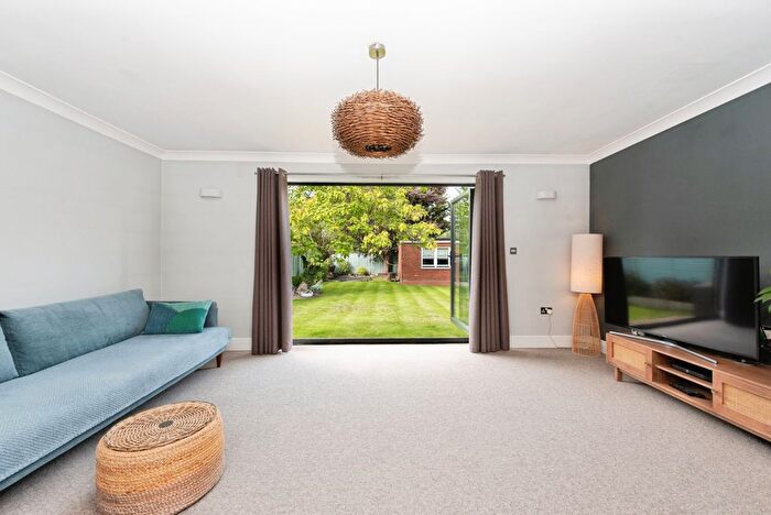 2 Bedroom Bungalow For Sale In Norlands Lane, Egham, TW20