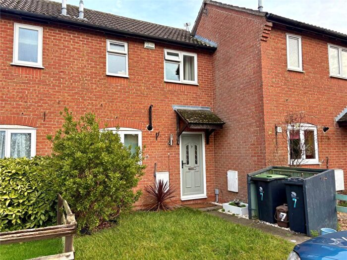 1 Bedroom House For Sale In Jeanneau Close, Shaftesbury, Dorset, SP7