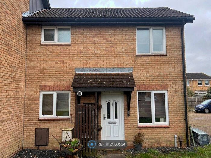 1 Bedroom Semi-Detached House To Rent In Pirbright Close, Walderslade, ME5